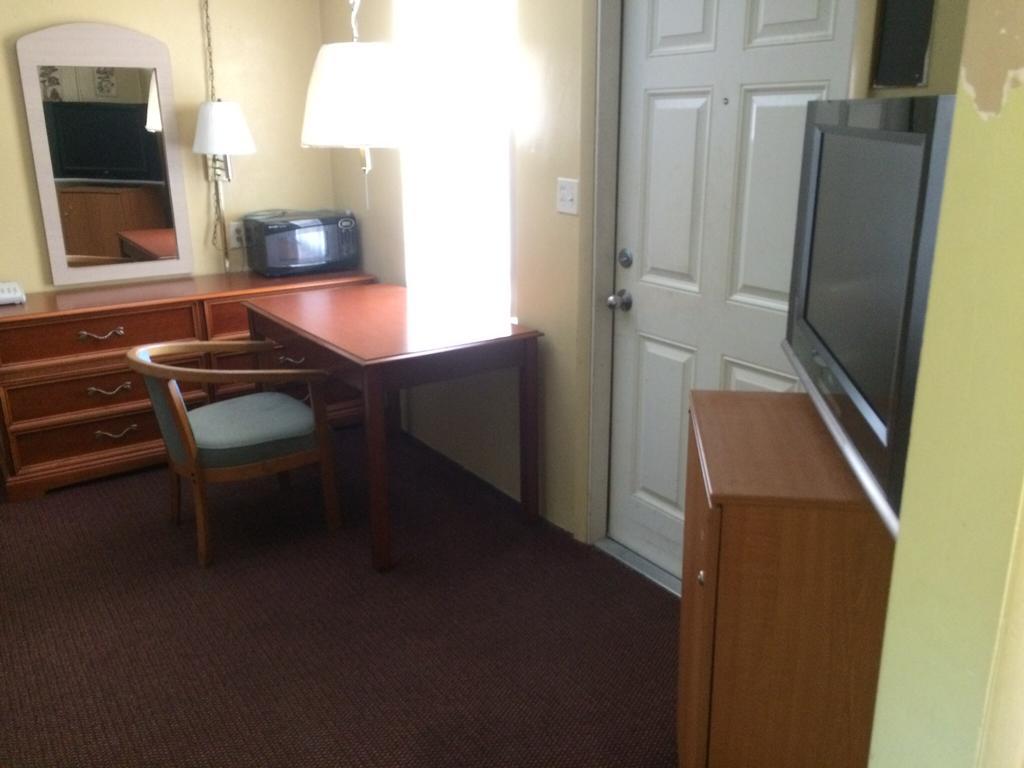 Travelers Inn 奥基乔比 外观 照片